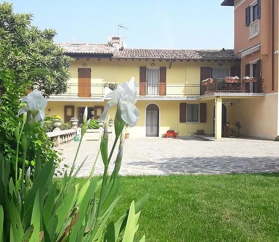 Cascina La Scala Salò