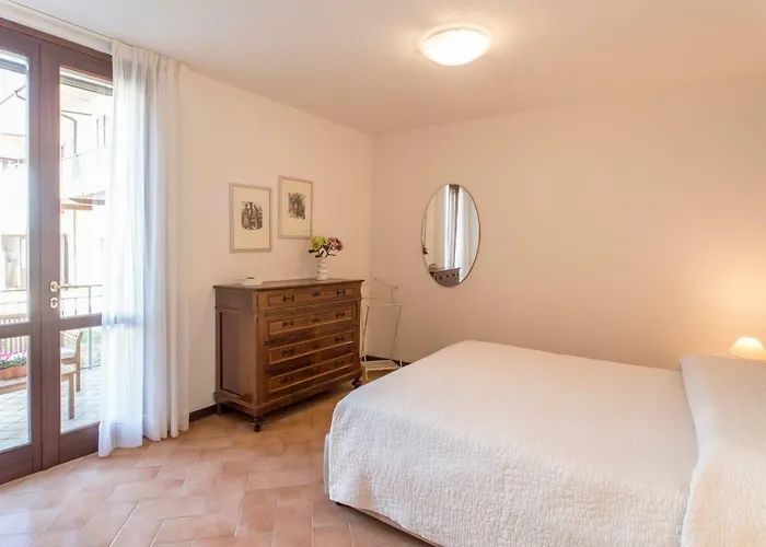 Cascina La Scala * Salò